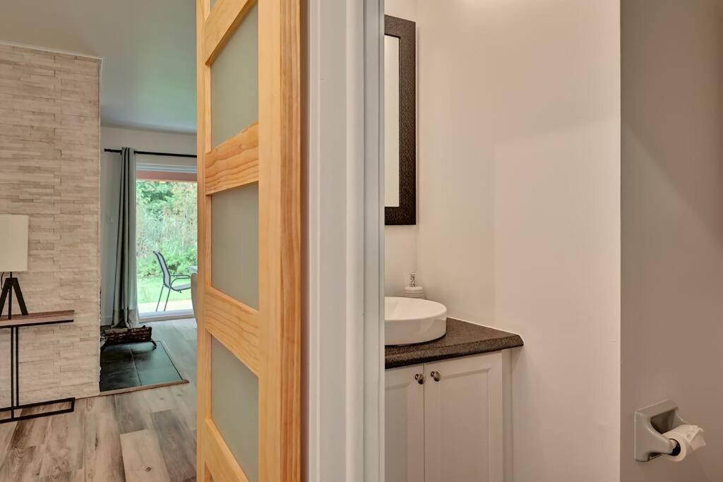 *Nouveaute* Foyer Au Bois, Plage, Montagne Et + Magog Екстериор снимка