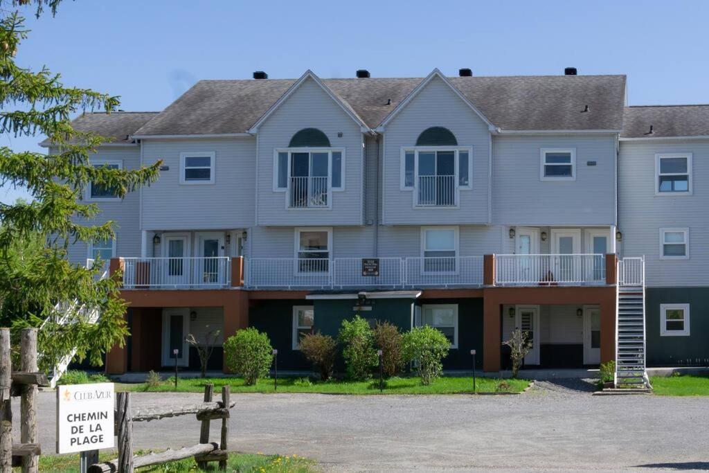 *Nouveaute* Foyer Au Bois, Plage, Montagne Et + Magog Екстериор снимка